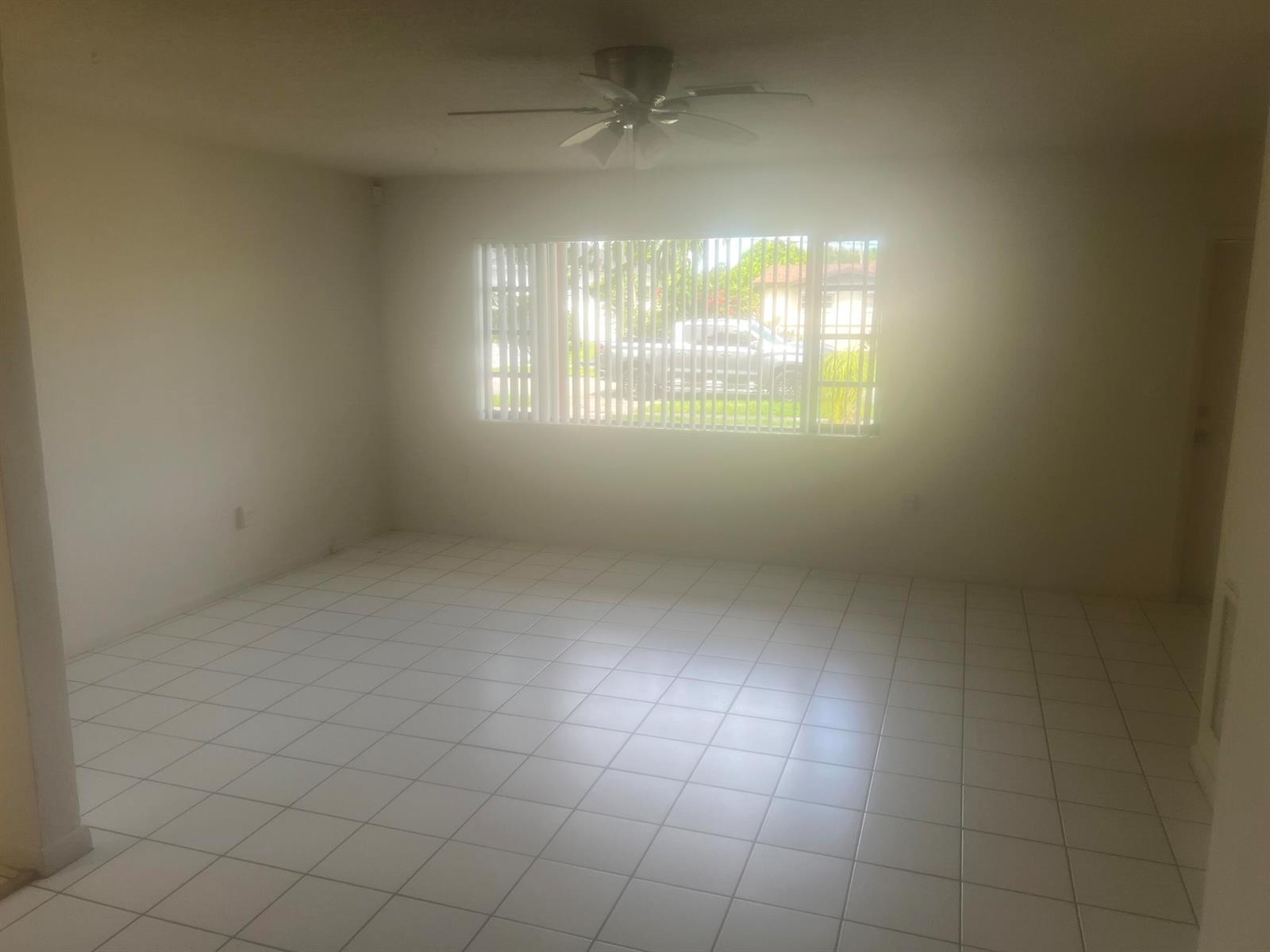 211 N 66TH Avenue, Hollywood FL 33024 photo 3
