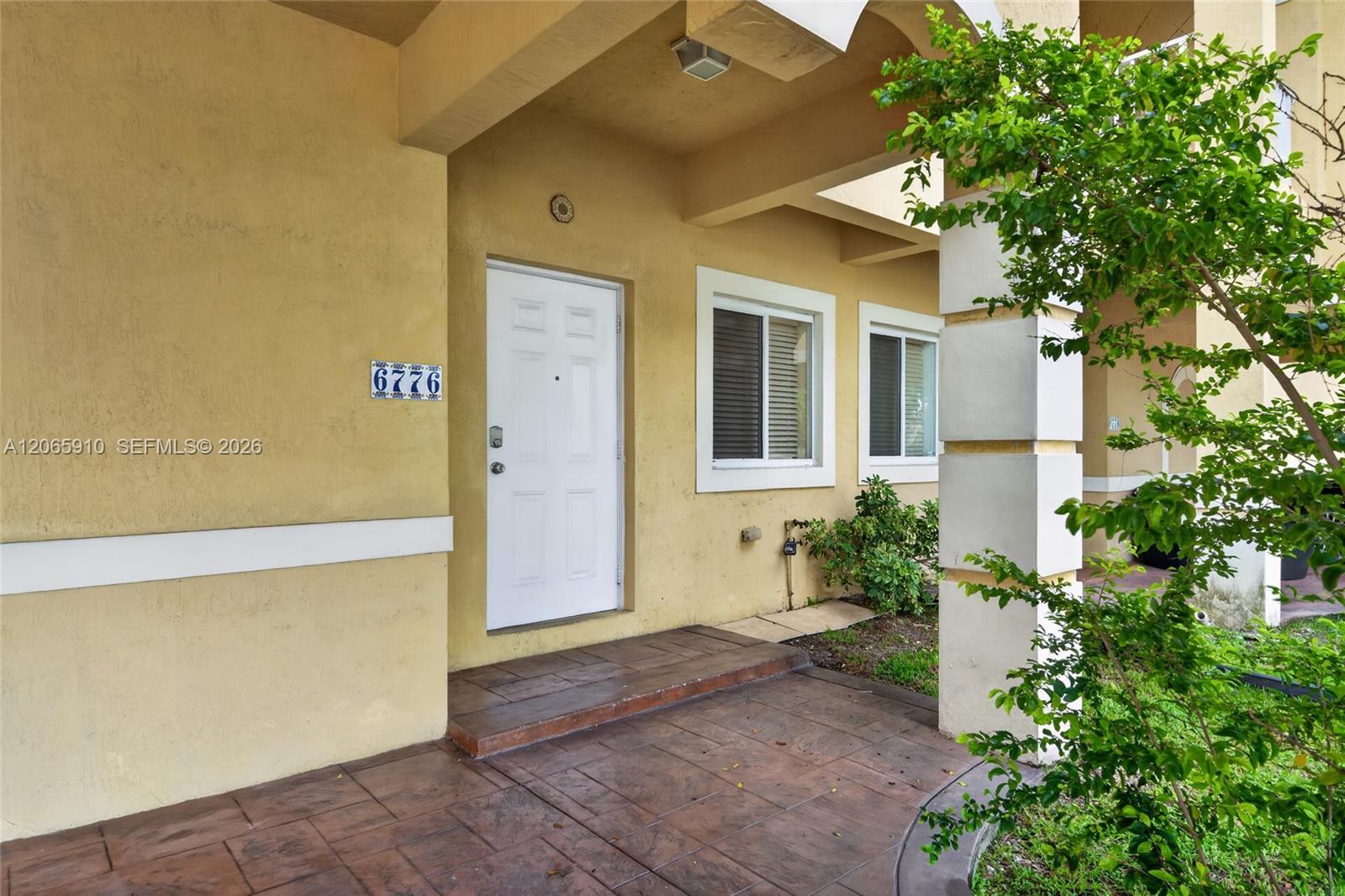 6776 SW 22nd St, Miami FL 33155 photo 5