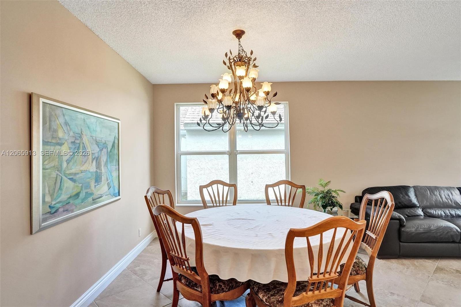 9308 NW 8th Cir, Plantation FL 33324 photo 5