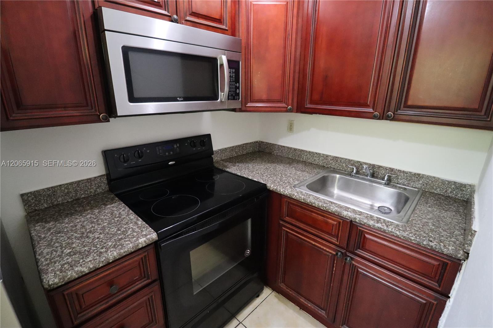 1341 NE 5th Ter # 3, Fort Lauderdale FL 33304 photo 4