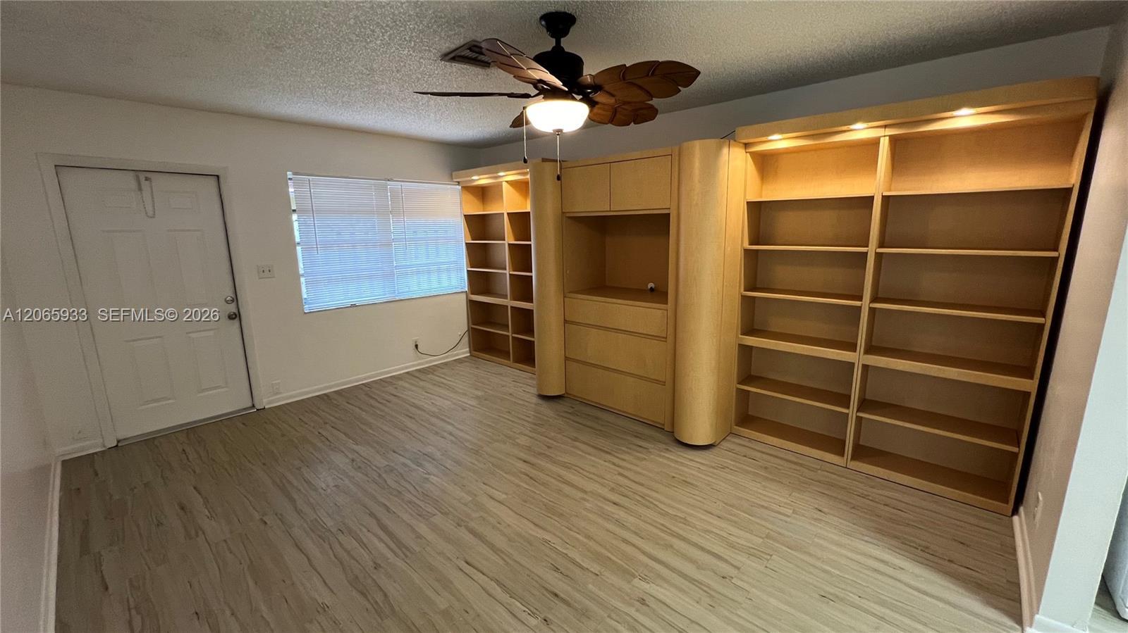 4235 SW 62nd Ave, Davie FL 33314