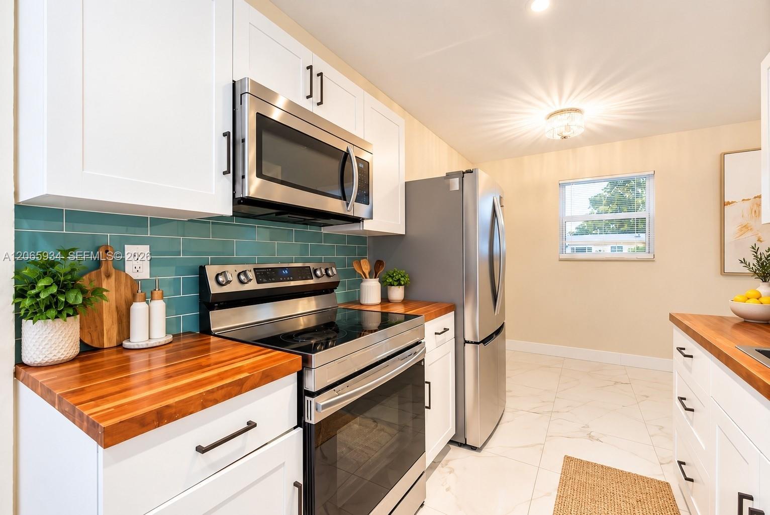1600 N 68th Ave, Hollywood FL 33024 photo 4
