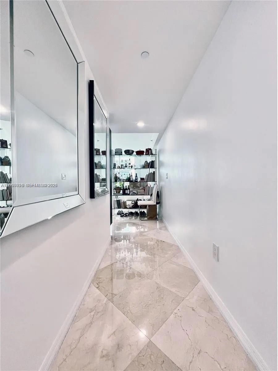 950 Brickell Bay Dr # 1807, Miami FL 33131 photo 3