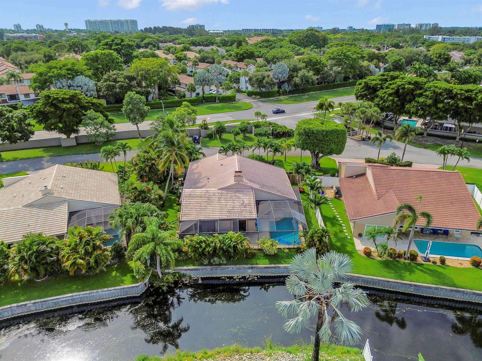 7131 NW 3rd Avenue, Boca Raton FL 33487 photo 2