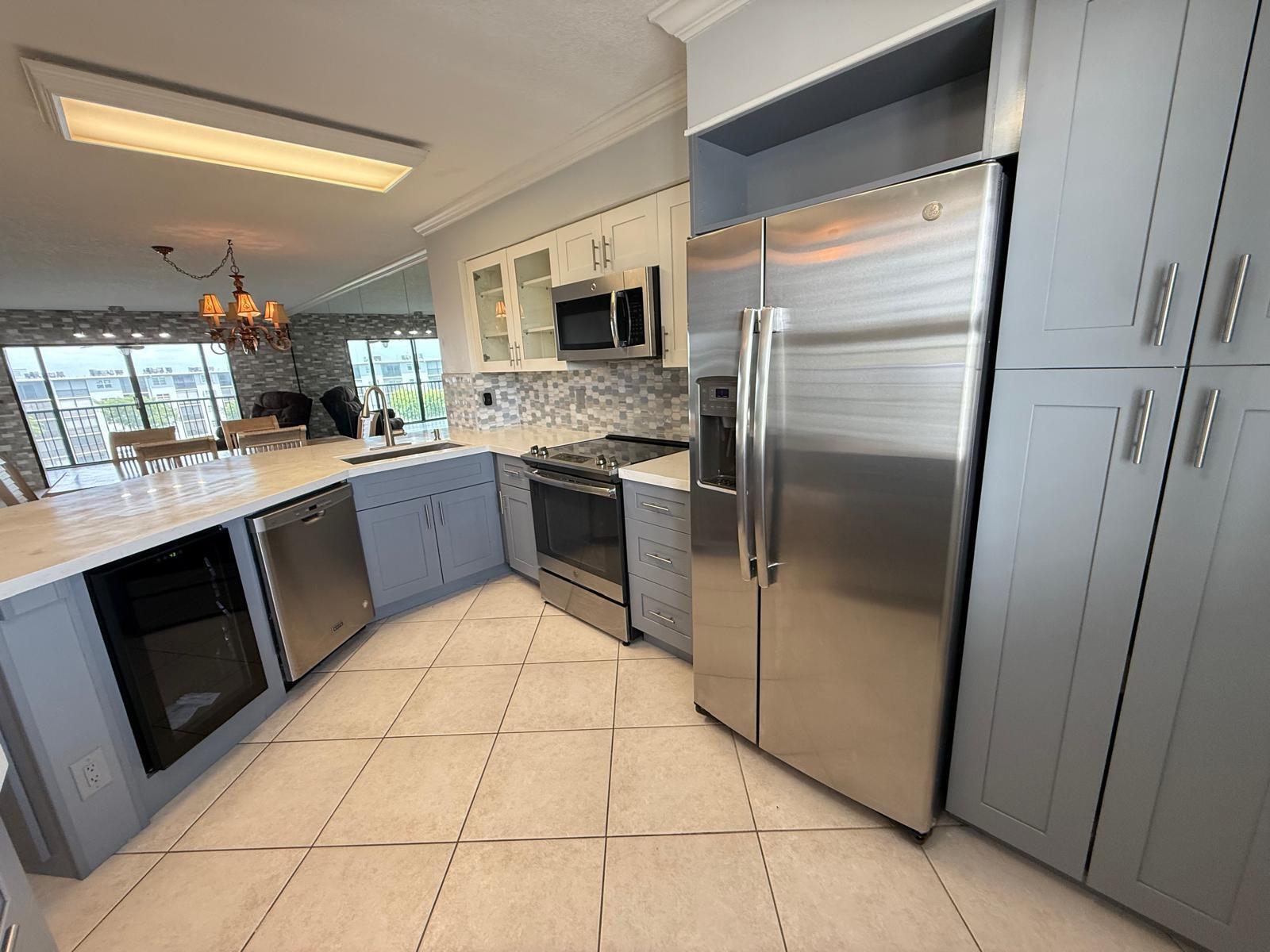 2215 CYPRESS ISLAND Drive # 505, Pompano Beach FL 33069 photo 3