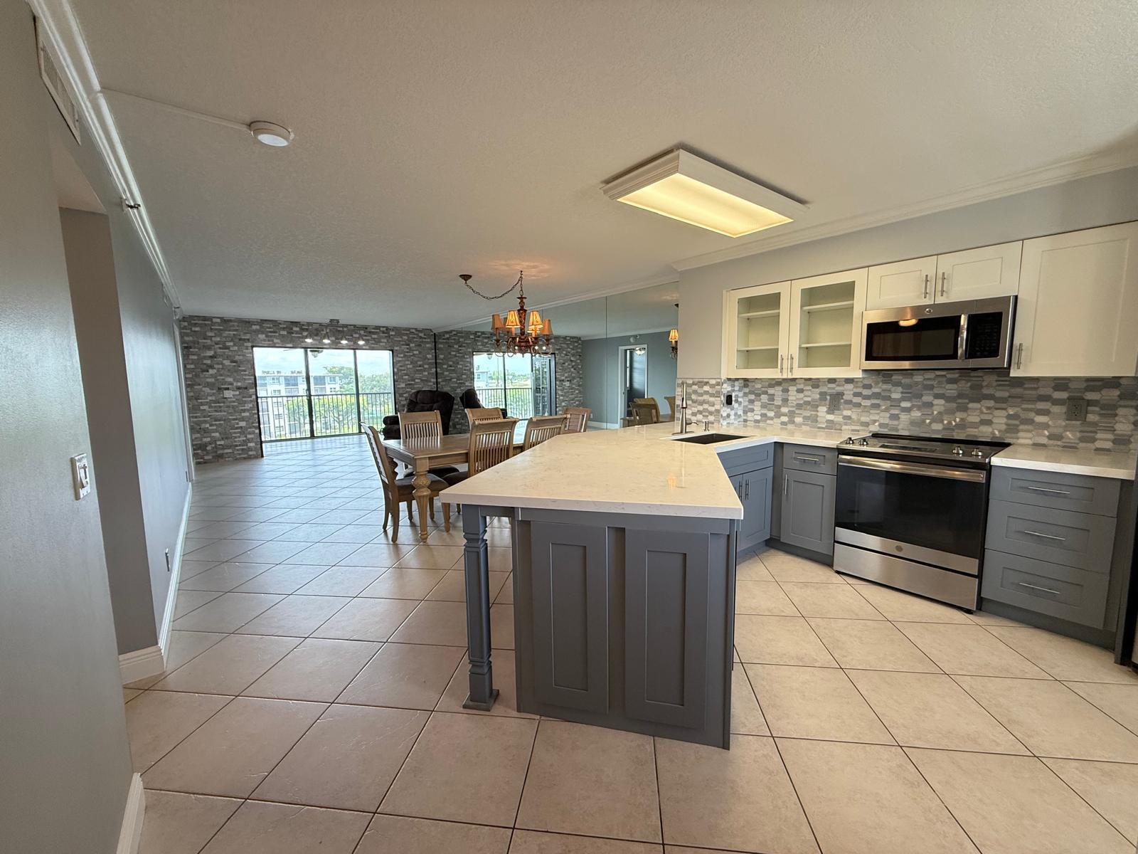 2215 CYPRESS ISLAND Drive # 505, Pompano Beach FL 33069
