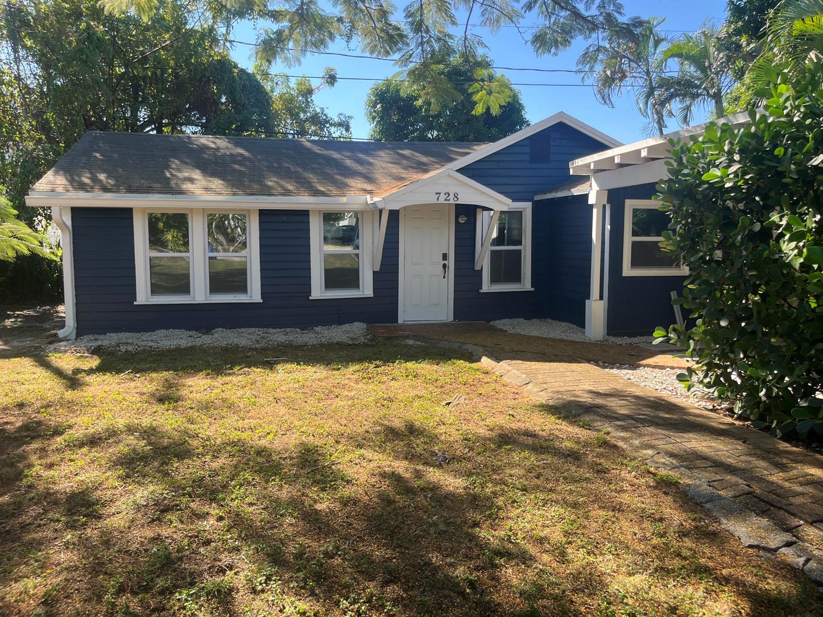 728 TALLADEGA Street, West Palm Beach FL 33405