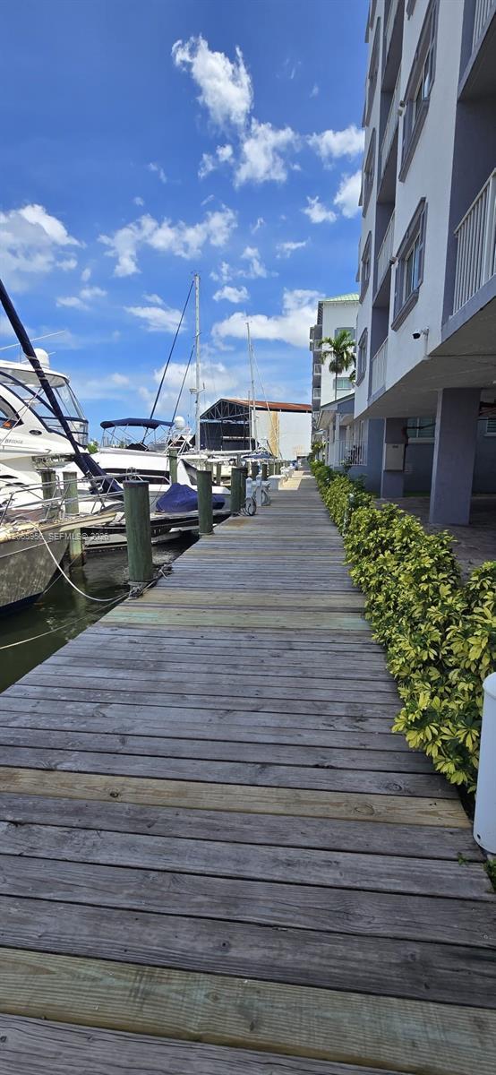 2415 NW 16th St Rd # 315, Miami FL 33125 photo 3