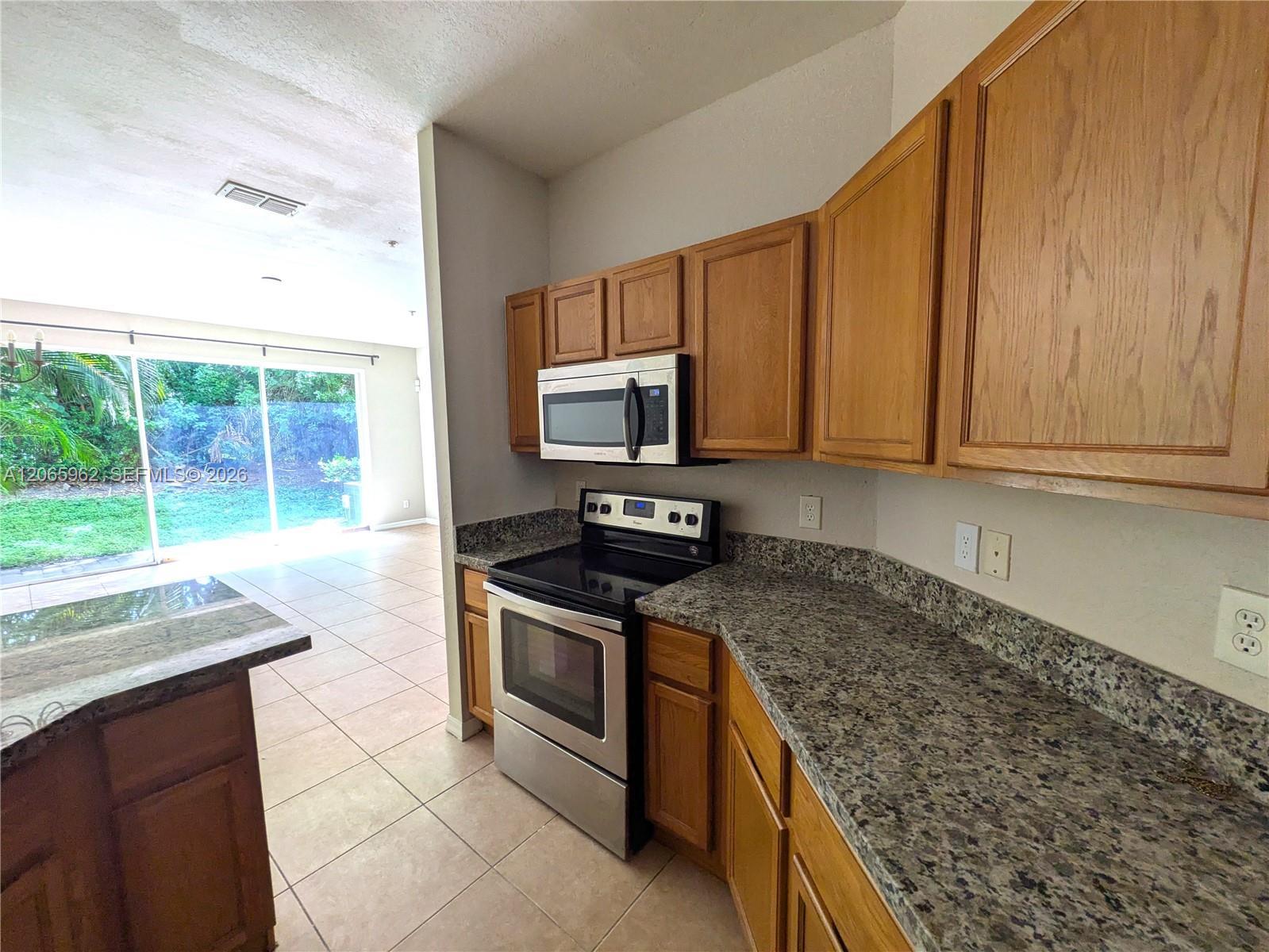 West Palm Beach, FL 33415 photo 3