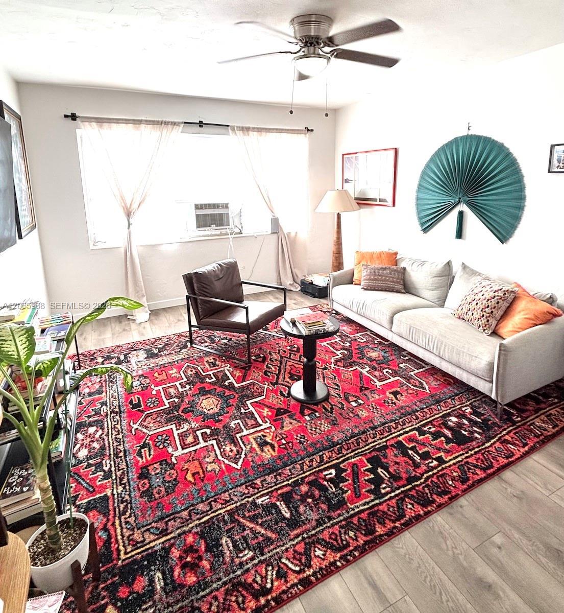 740 SW 7th St # 3, Miami FL 33130