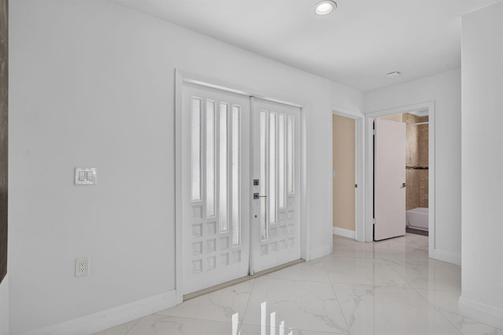 249 NW 48th Avenue, Deerfield Beach FL 33442 photo 4