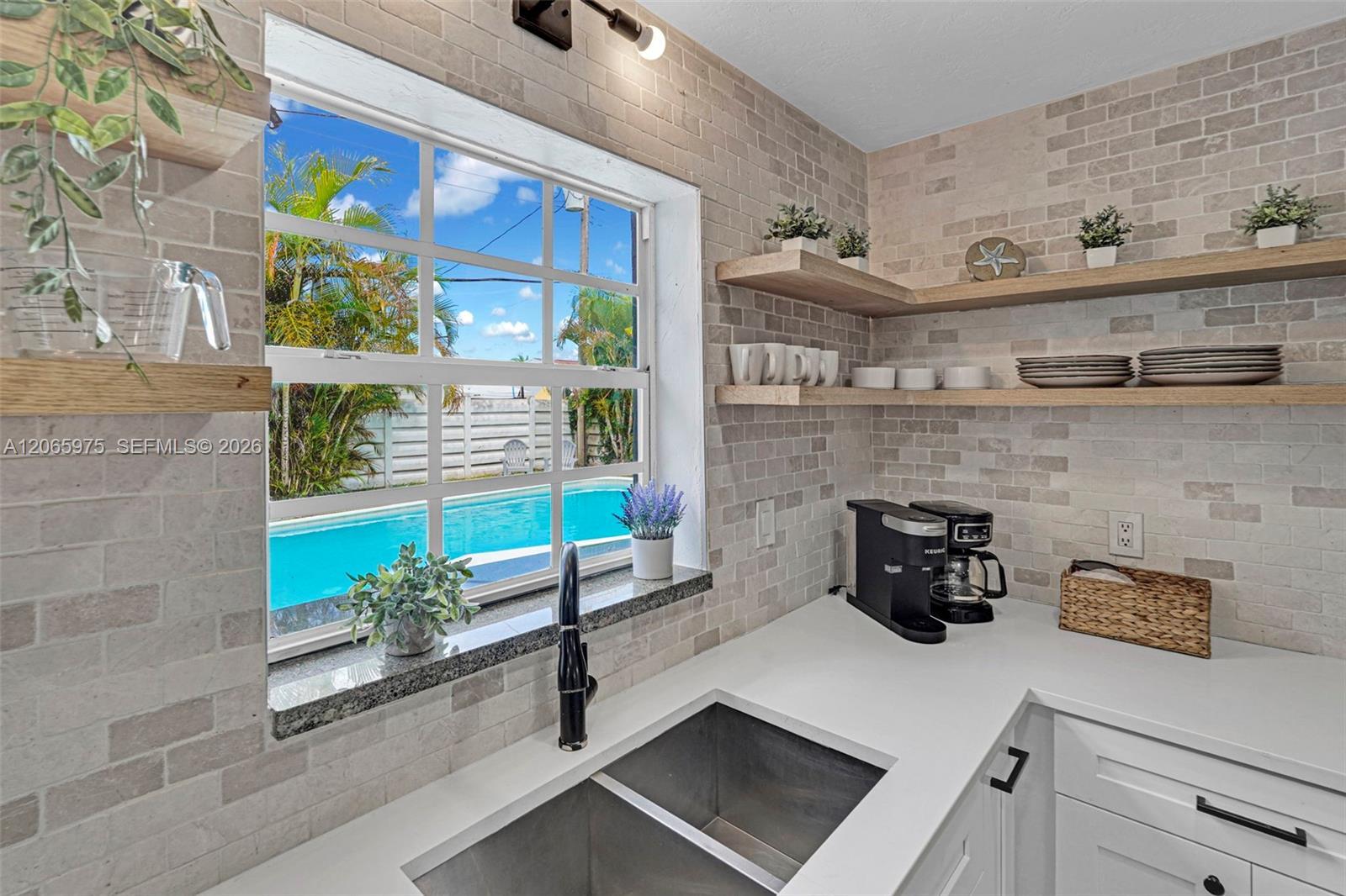 407 S 56th Ter, Hollywood FL 33023