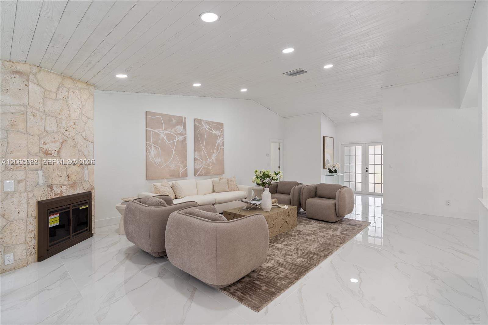 695 NW 107th Ln, Coral Springs FL 33071 photo 5