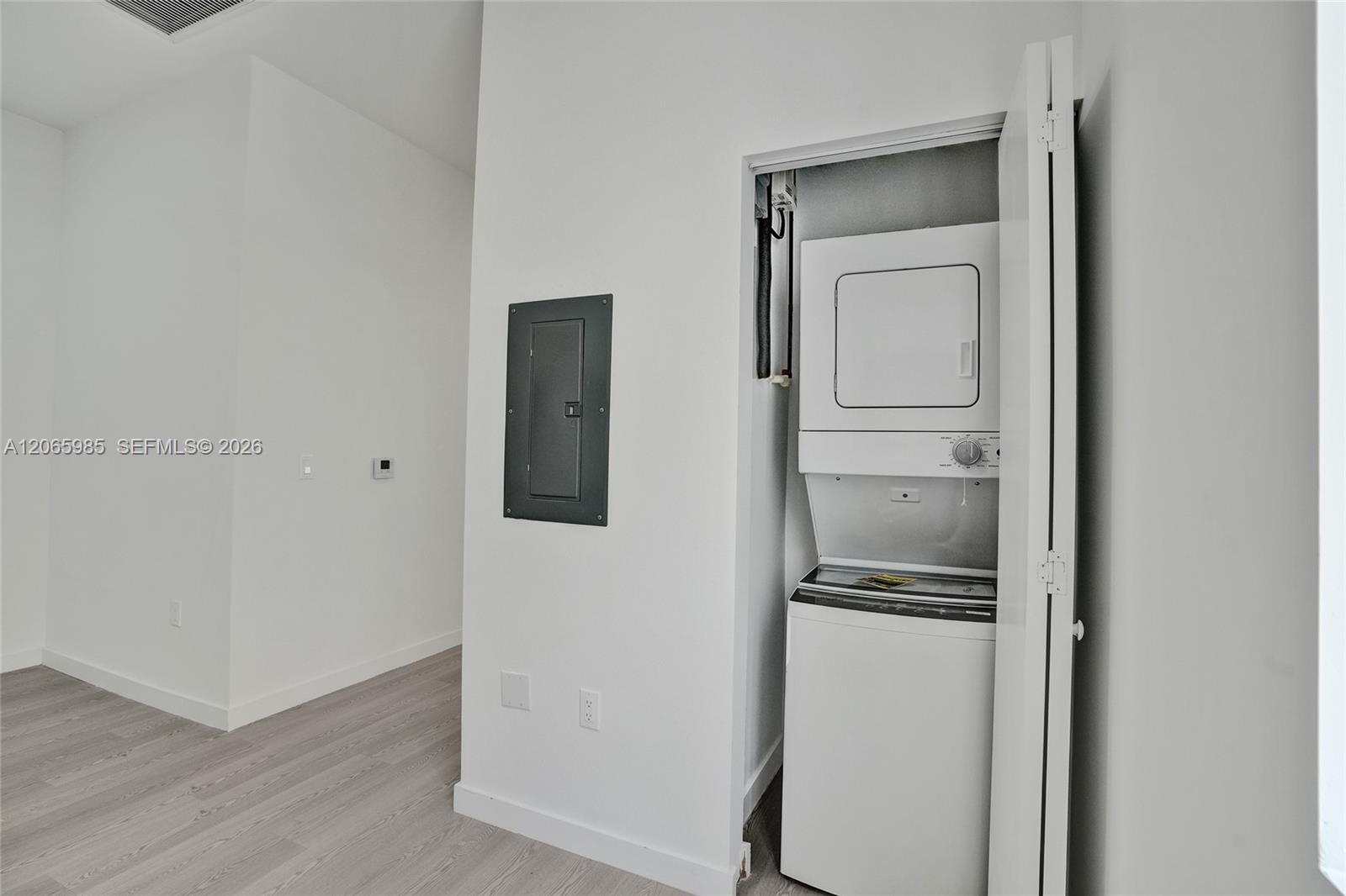 1567 NW 1st St # 14, Miami FL 33125 photo 5