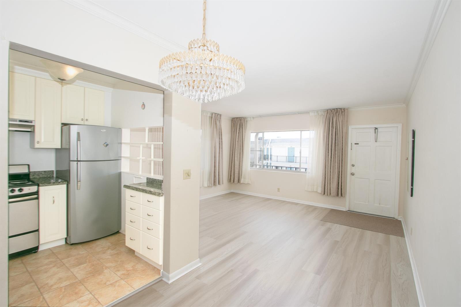 3240 Lake Osborne Drive # 208, Lake Worth FL 33461 photo 2