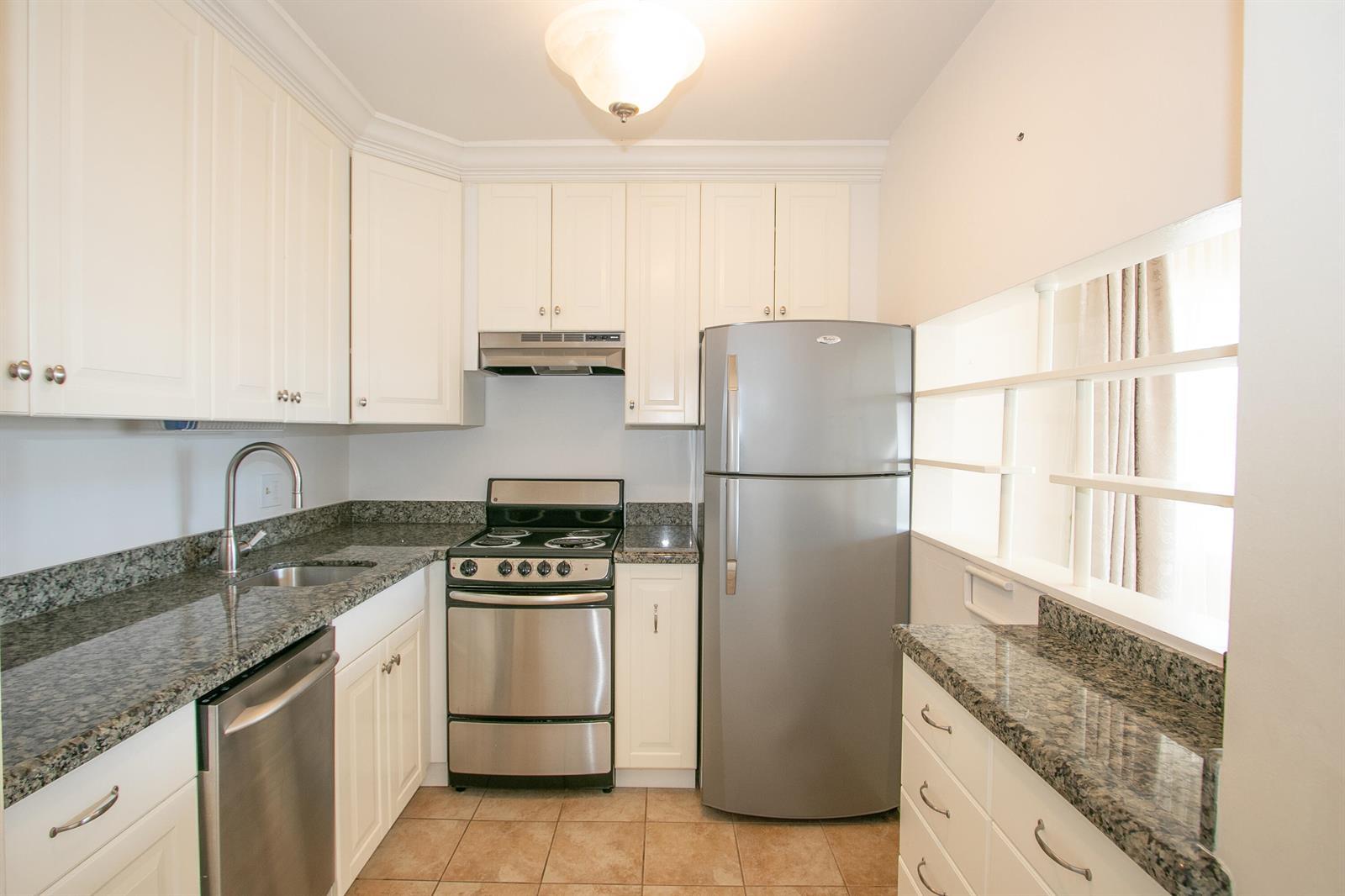 3240 Lake Osborne Drive # 208, Lake Worth FL 33461 photo 4