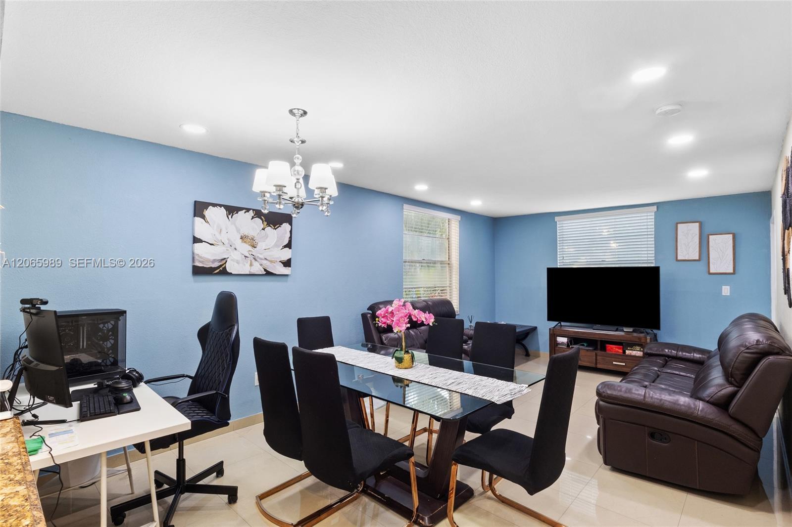 5665 W 20th Ave # 212, Hialeah FL 33012