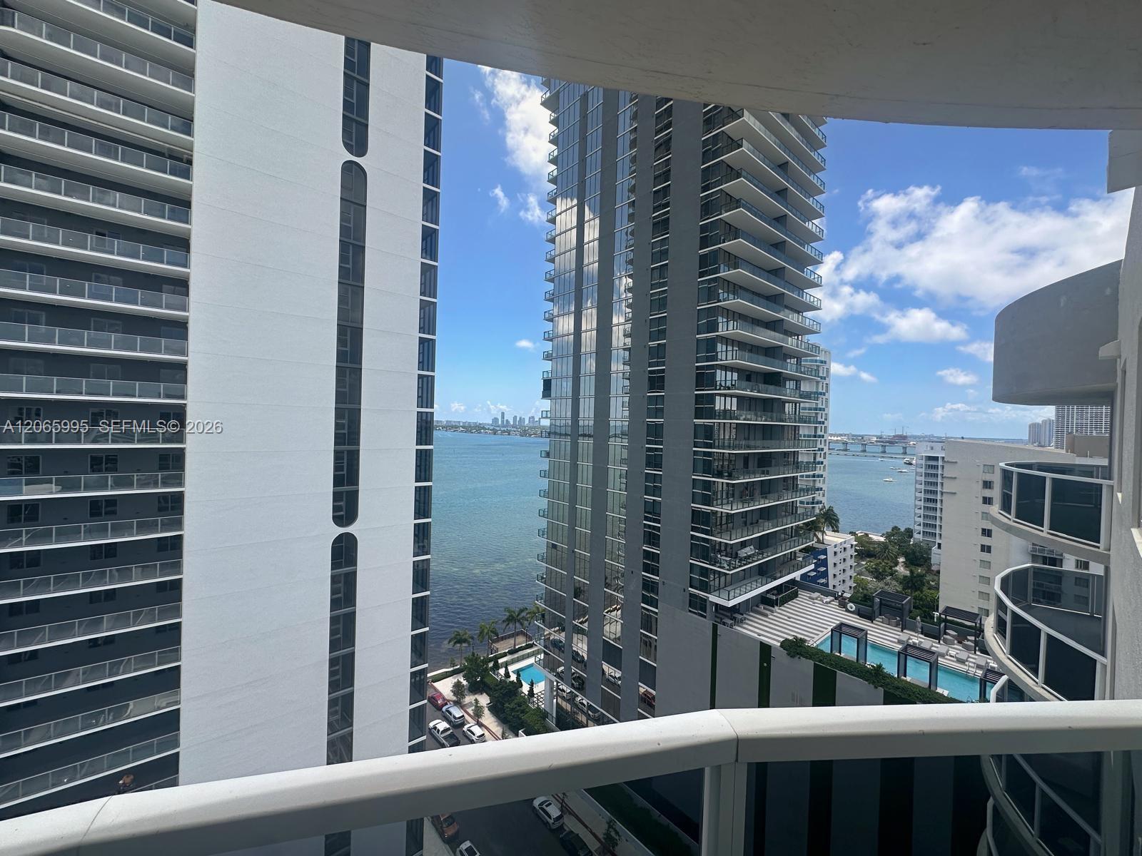 601 NE 23rd St, Miami FL 33137 photo 3