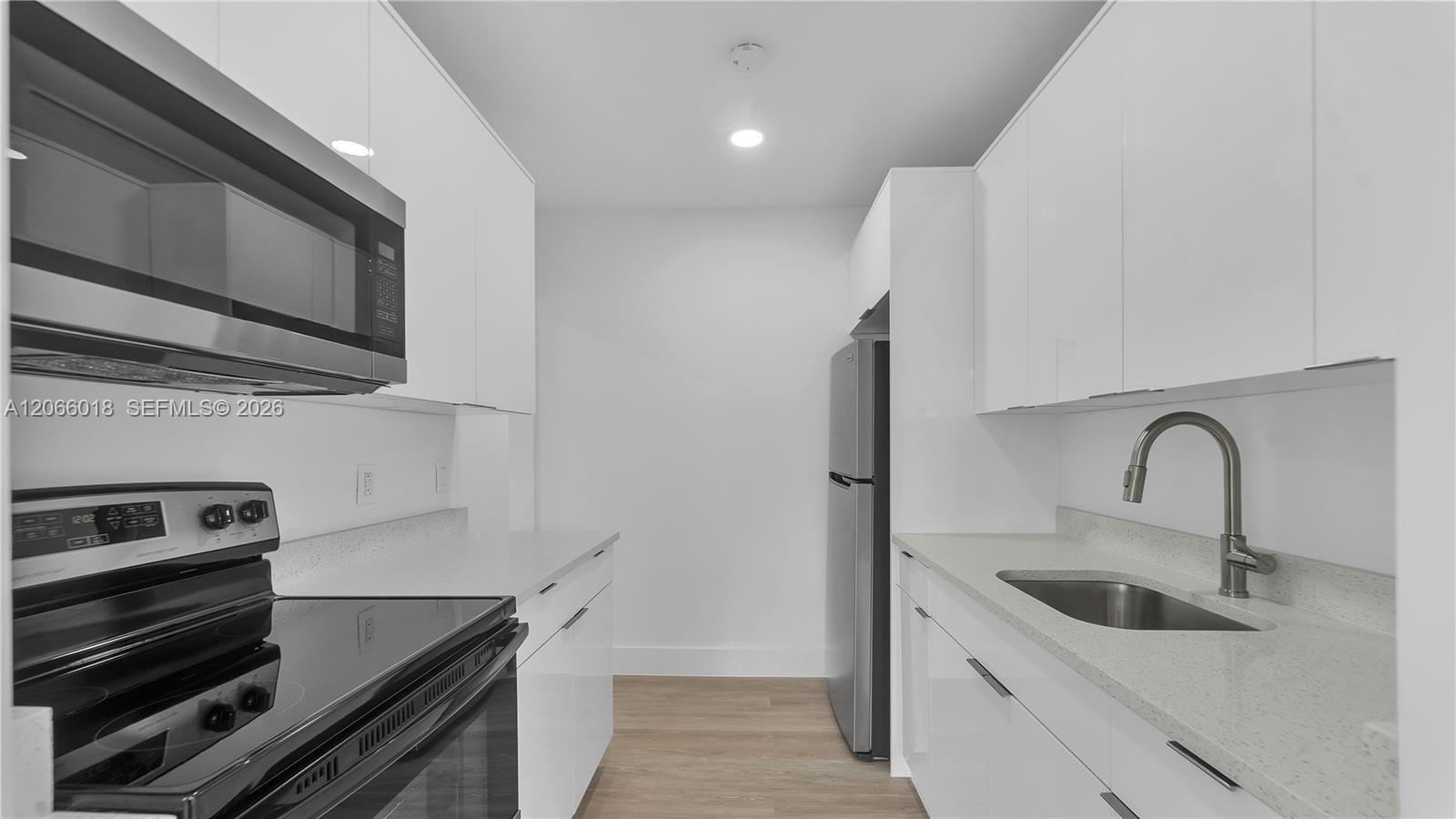 4840 SW 5th Ter, Miami FL 33134 photo 3