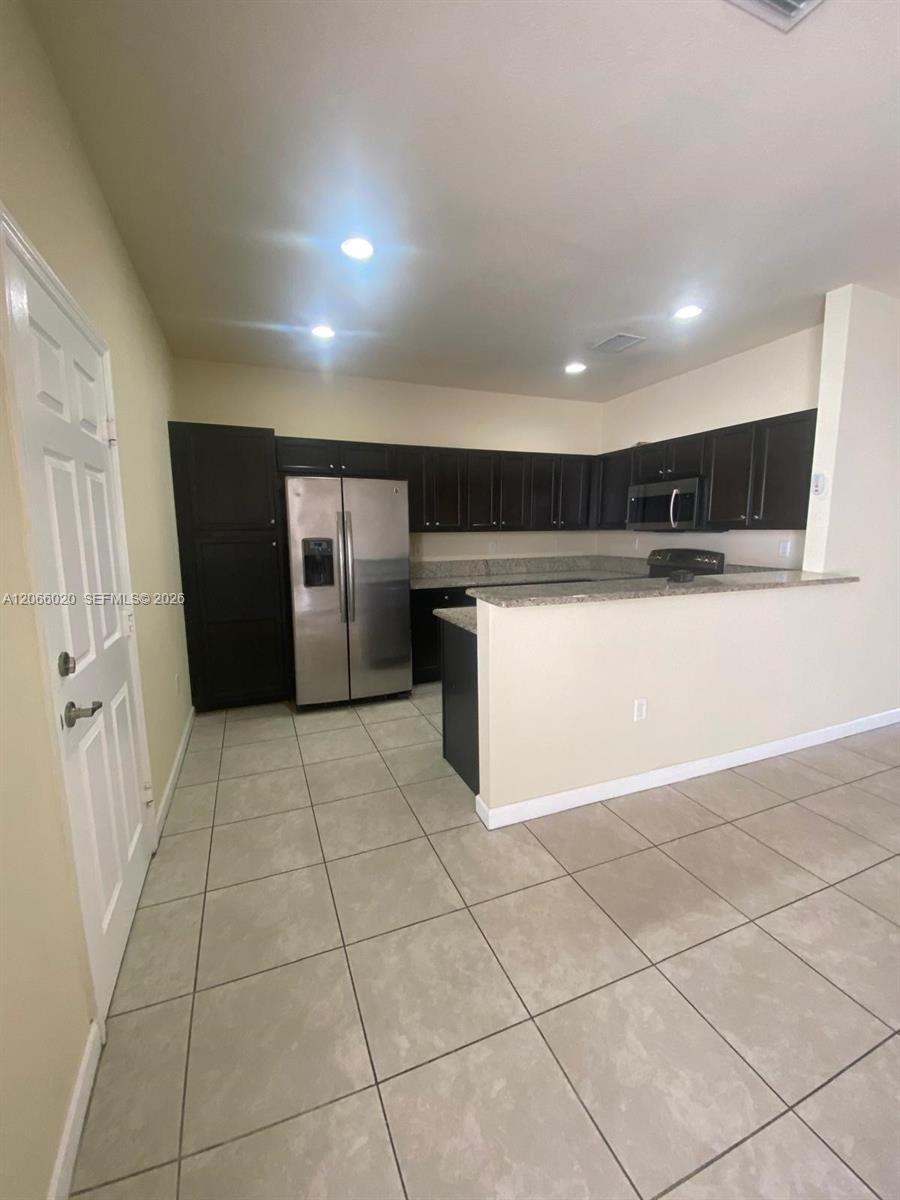 Miami, FL 33196 photo 4