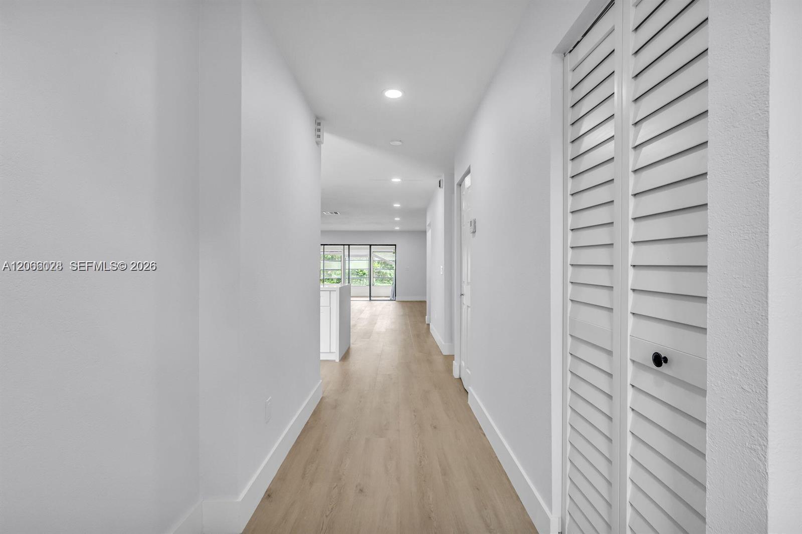 8535 Casa Del Lago # F, Boca Raton FL 33433 photo 4
