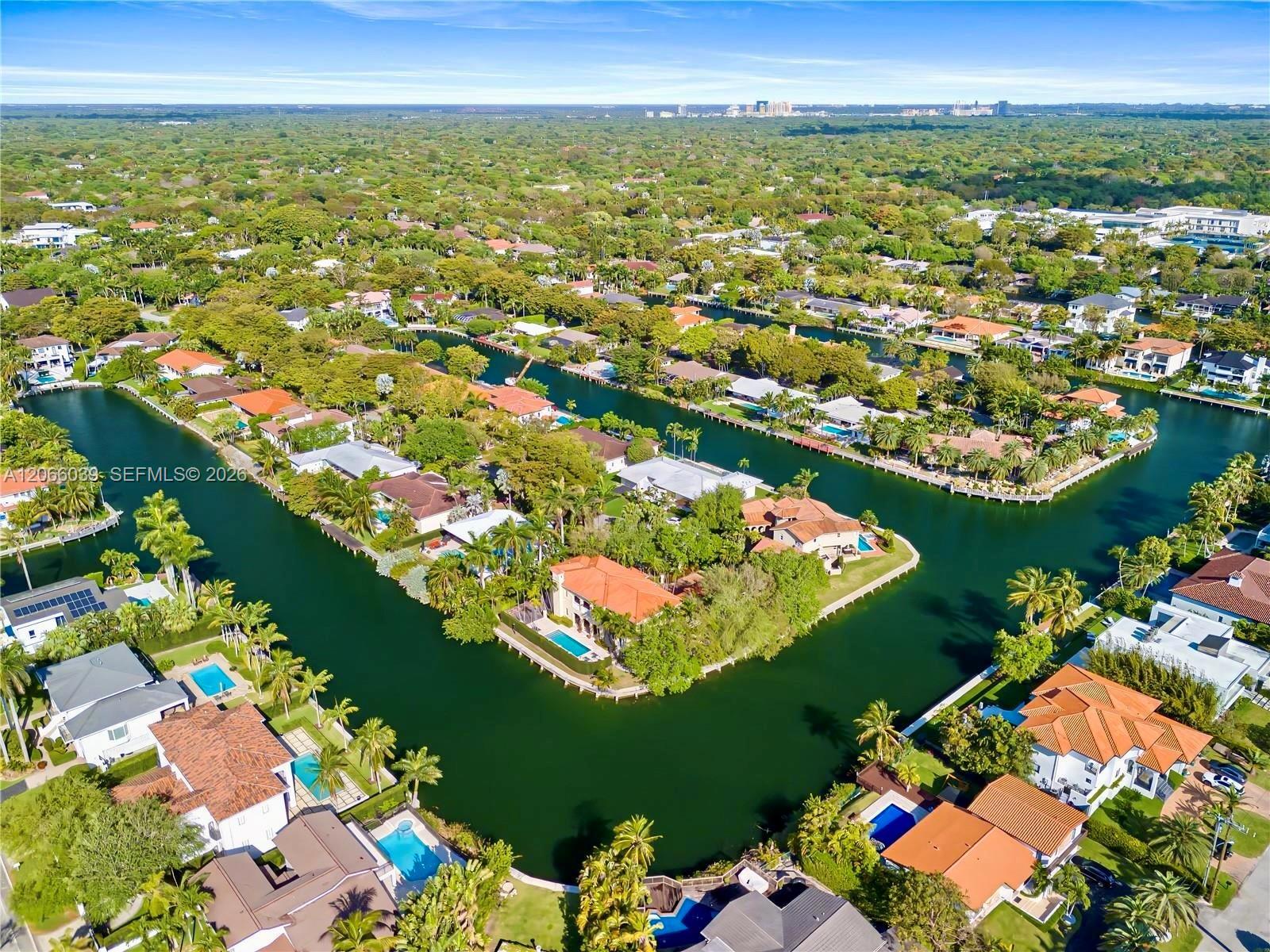1410 Tagus Ave, Coral Gables FL 33156 photo 3