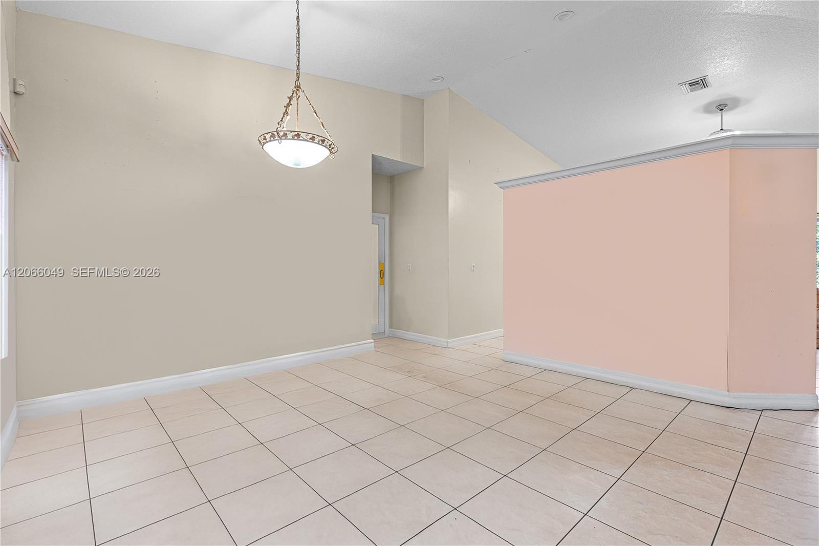 2204 SW 142nd Ct, Miami FL 33175 photo 4