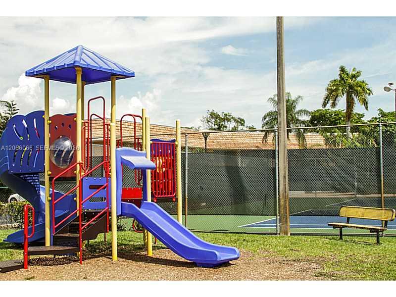 7400 Miami Lakes Dr # D107, Miami Lakes FL 33014 photo 4