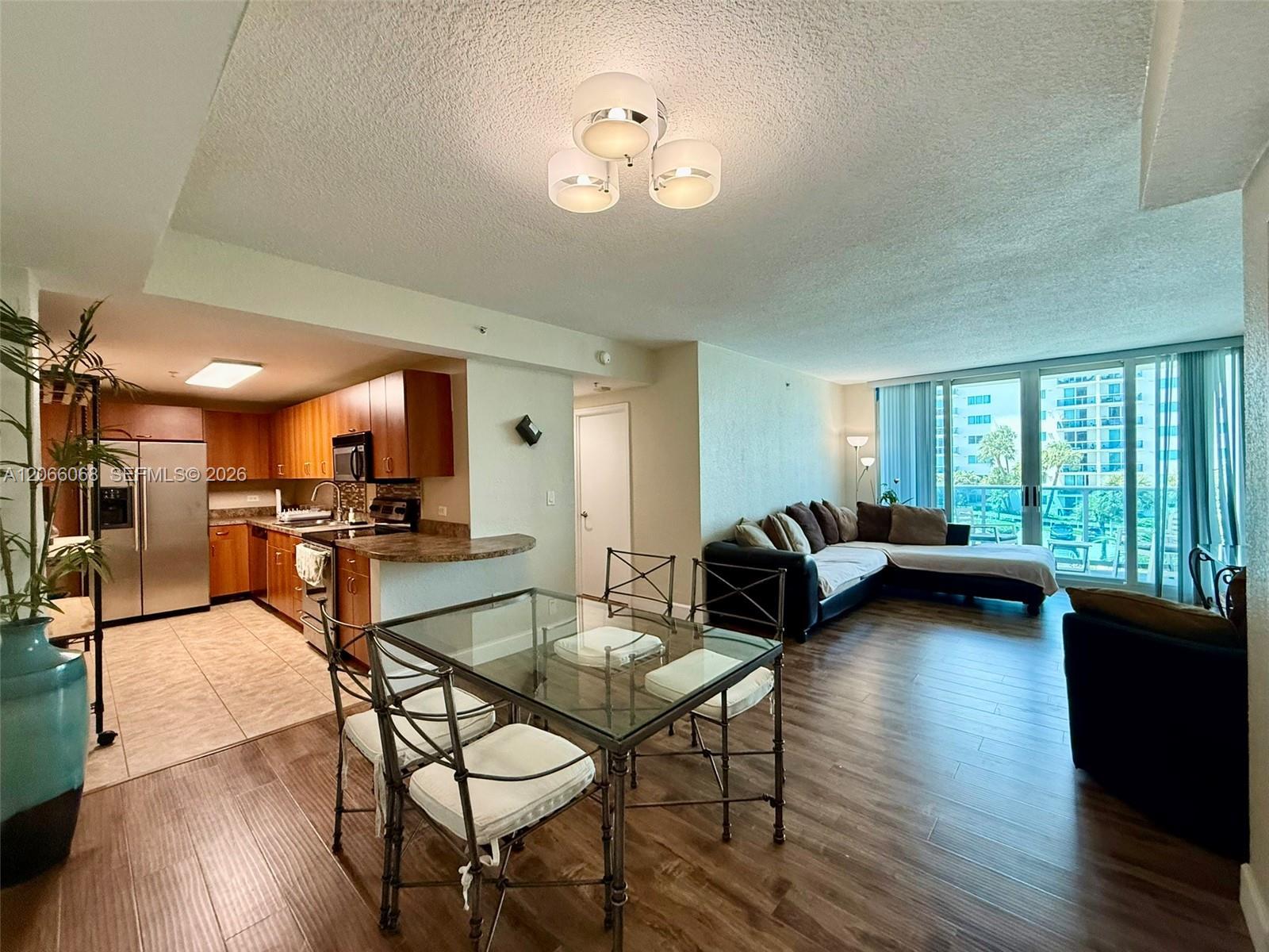 7501 E Treasure Dr # 3H, North Bay Village FL 33141 photo 4