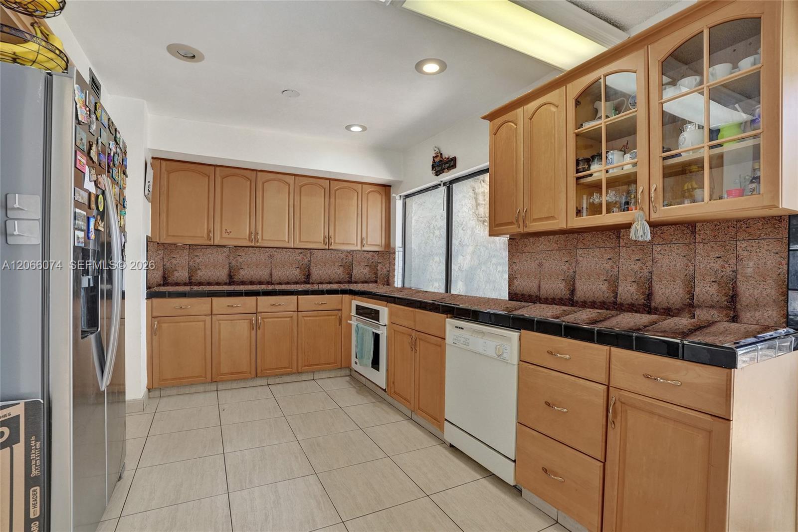 3003 Lakewood Ln, Hollywood FL 33021 photo 3