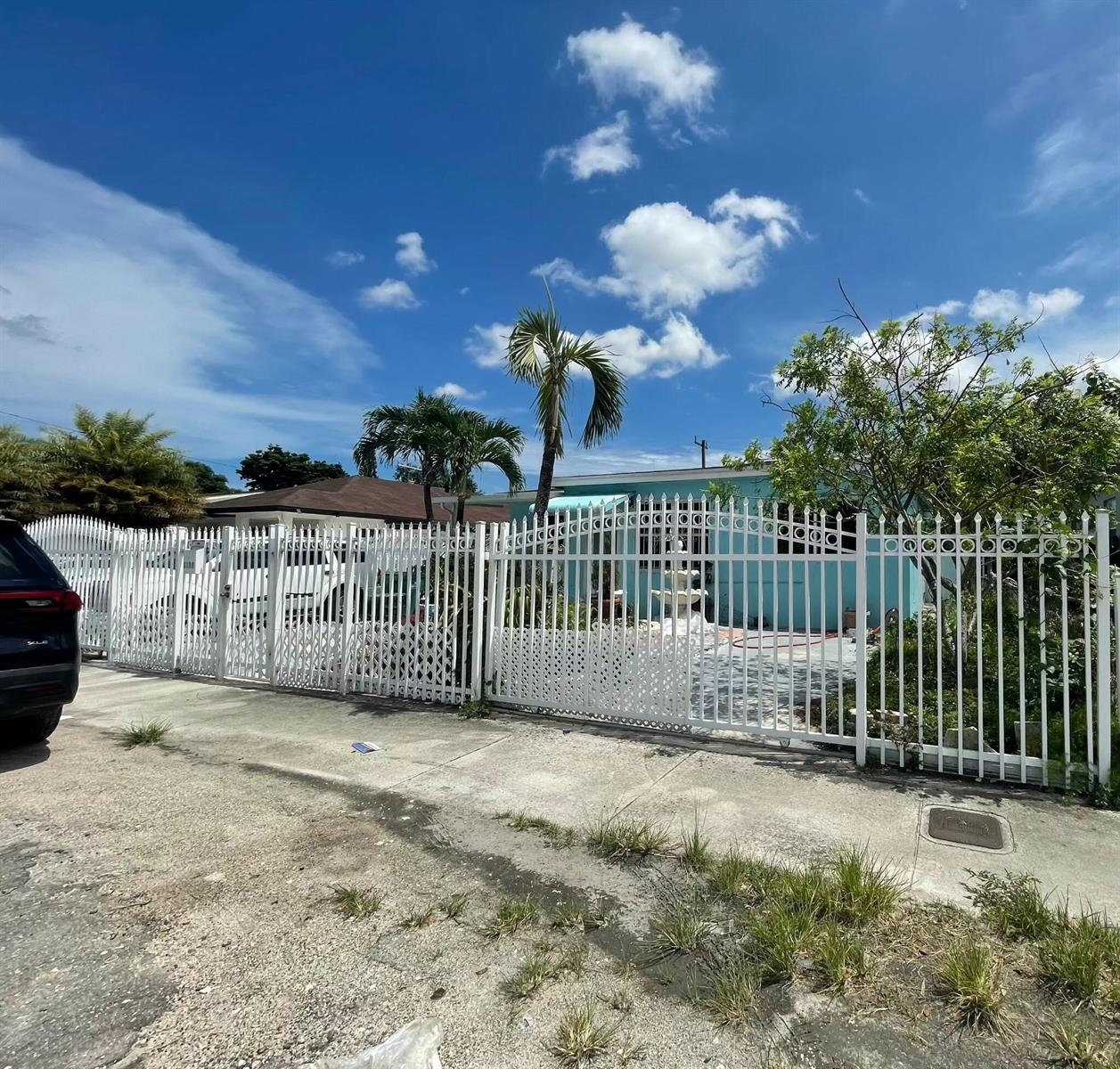 3180 NW 49TH Street, Miami FL 33142 photo 2