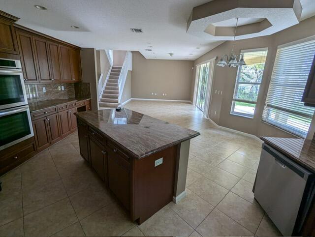 9015 Alexandra Circle, Wellington FL 33414 photo 2