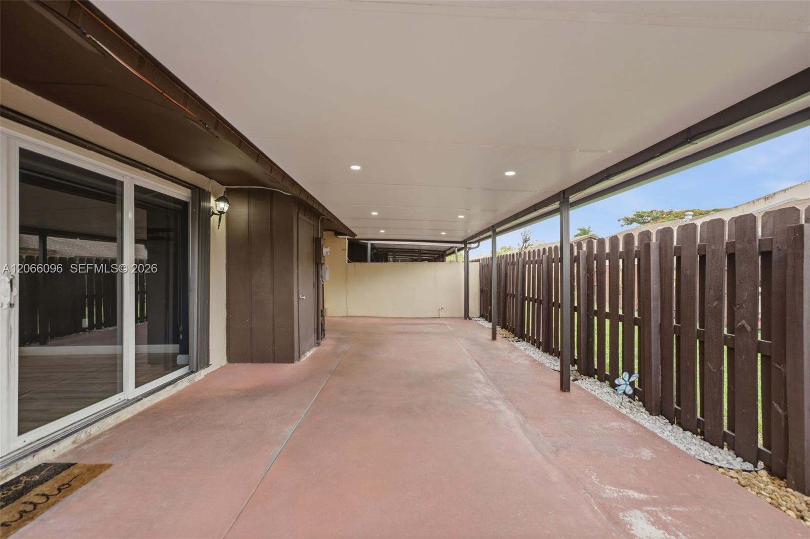 11601 SW 123rd Ave, Miami FL 33186 photo 5
