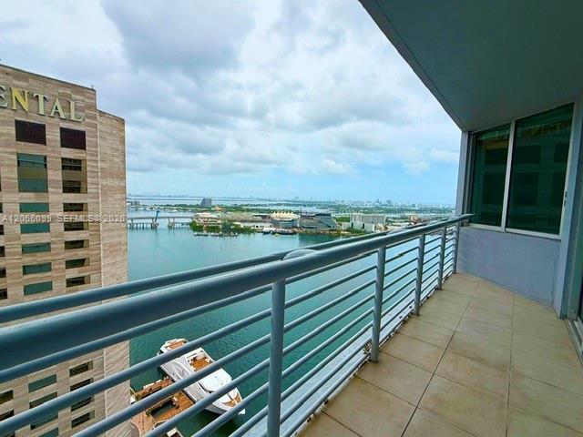 335 S Biscayne Blvd # 3408, Miami FL 33131 photo 2