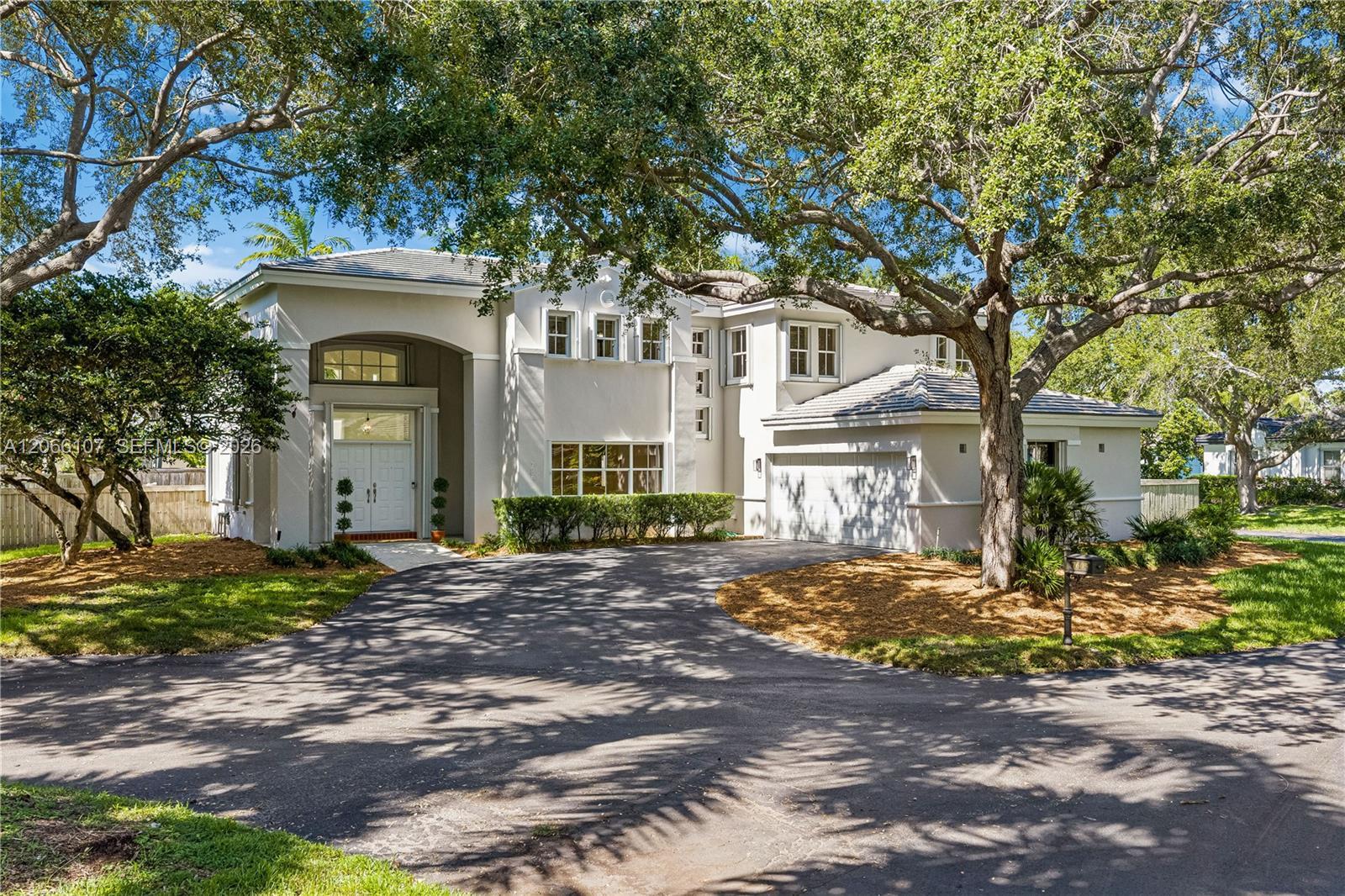 7605 SW 147th St, Palmetto Bay FL 33158 photo 2