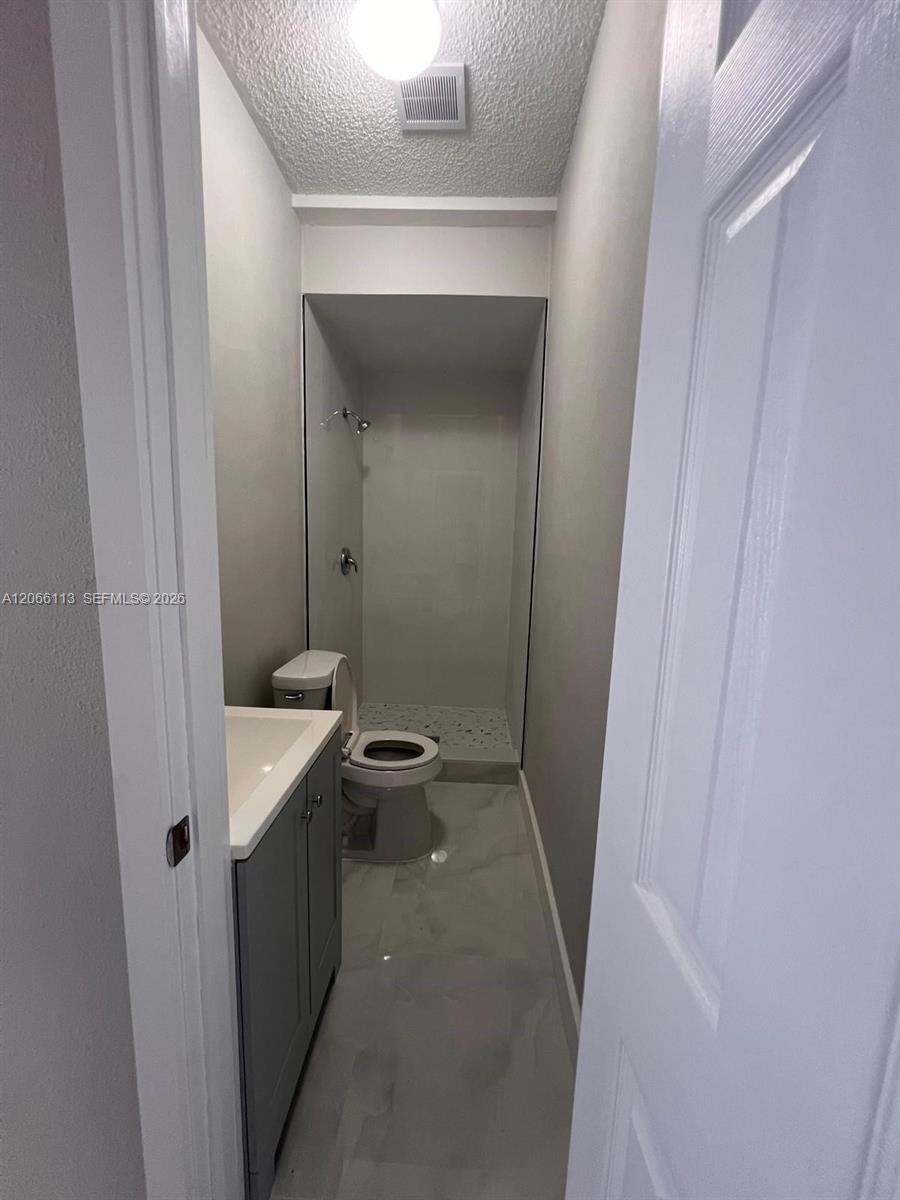1625 NW 35th St # B5, Miami FL 33142 photo 5