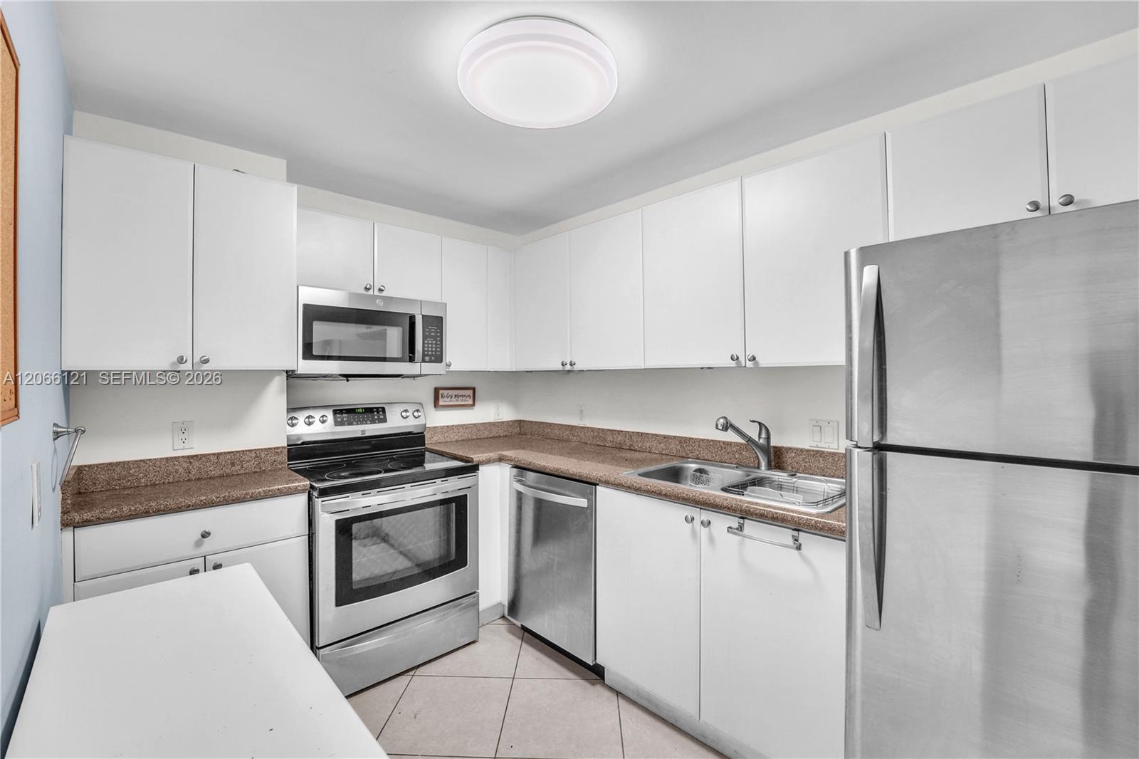 2280 SW 32nd Ave # 403, Miami FL 33145 photo 4