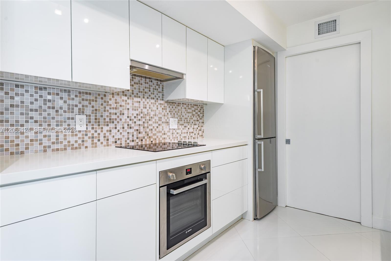 6917 Collins Ave # 720, Miami Beach FL 33141 photo 4