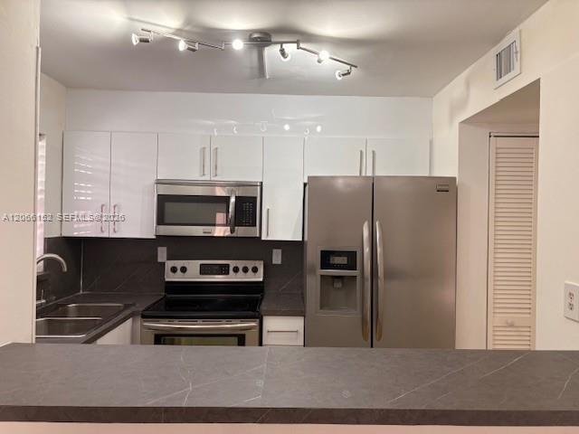 8893 Fontainebleau Blvd # 304, Miami FL 33172 photo 5
