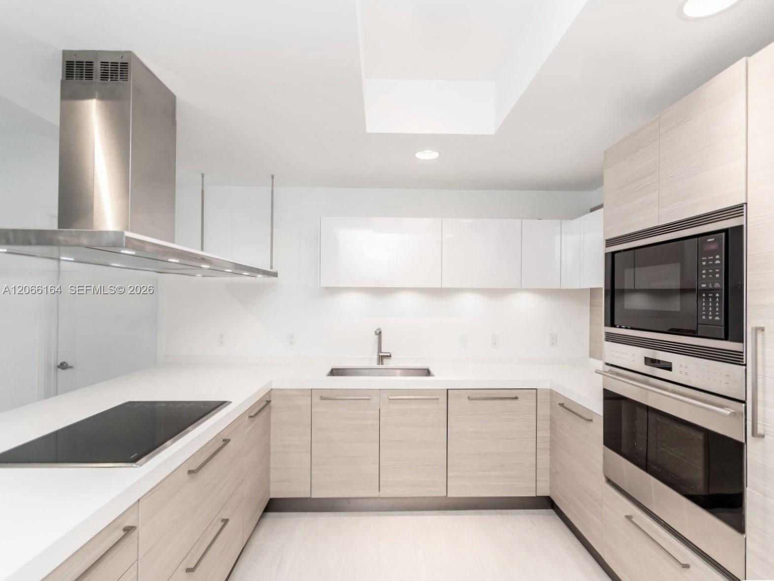 17301 Biscayne Blvd # 1004, North Miami Beach FL 33160 photo 5
