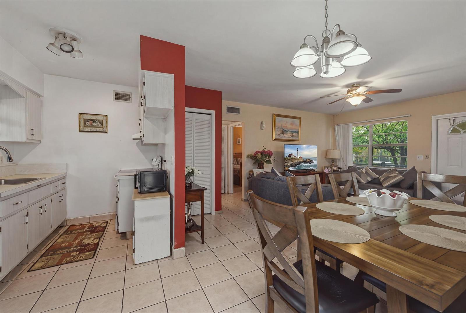 500 SW 15TH Street # 107, Pompano Beach FL 33060 photo 5