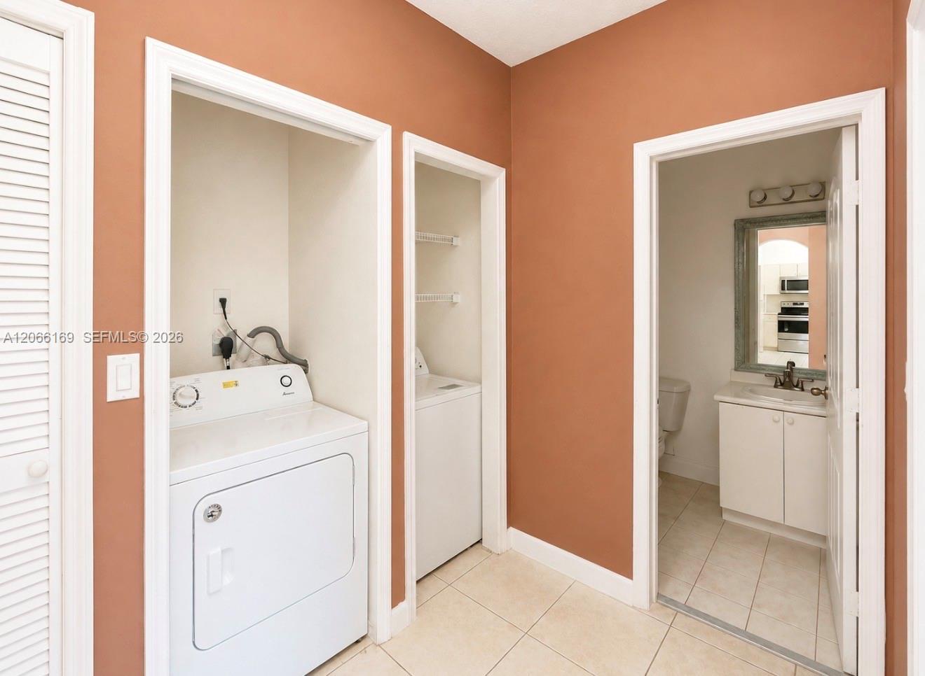 2811 SE 17th Ave # 206, Homestead FL 33035 photo 2