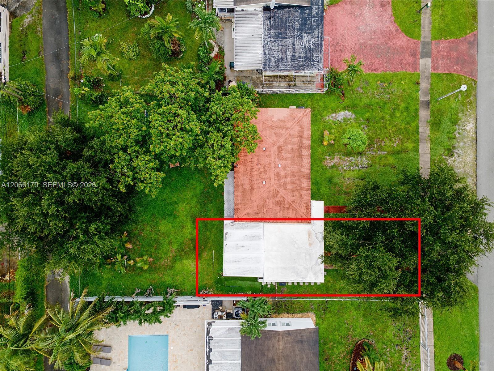 1545 NW 130th St, North Miami FL 33167 photo 2