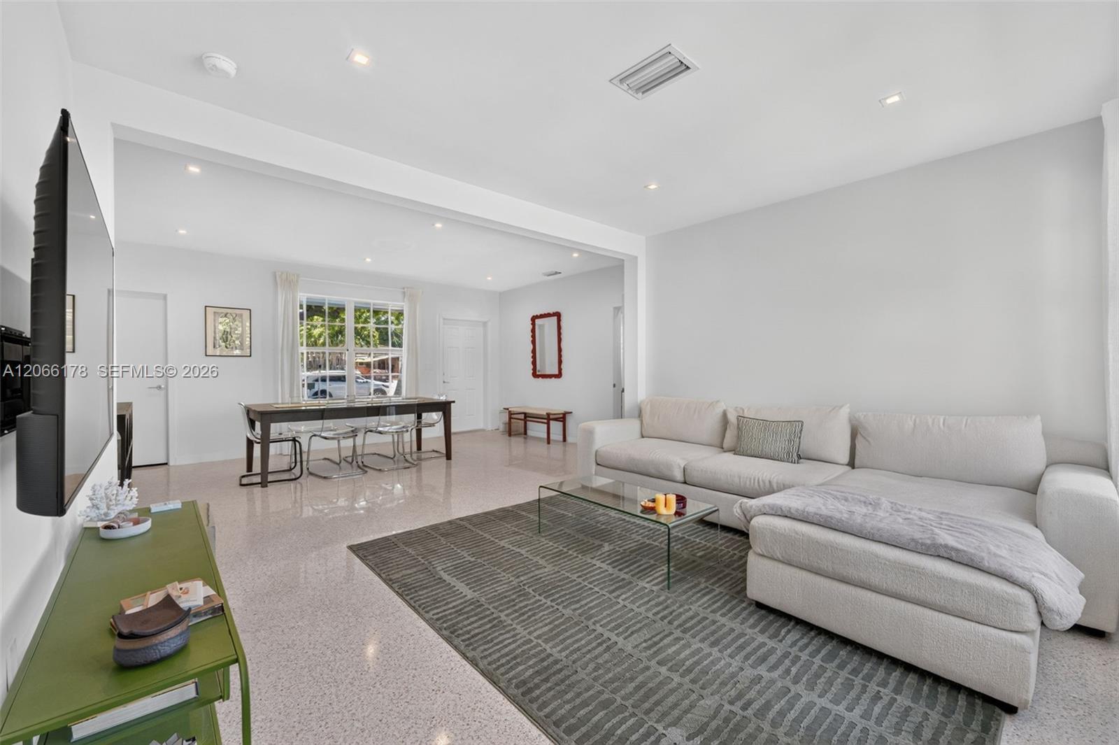 7516 Mutiny Ave, North Bay Village FL 33141 photo 3