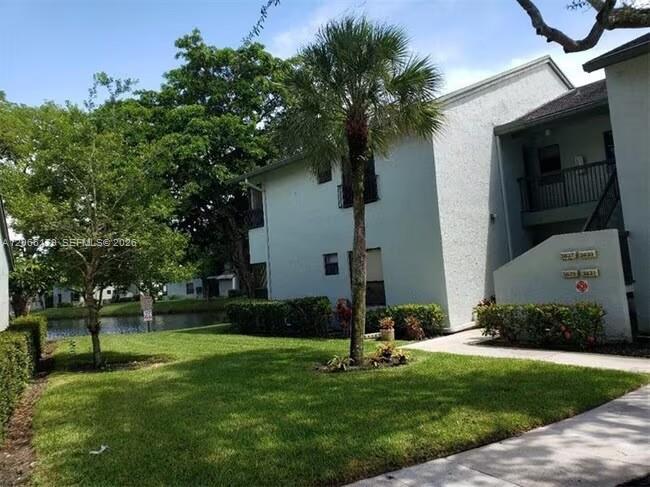 3837 N Carambola Cir N # 2970, Coconut Creek FL 33066 photo 2