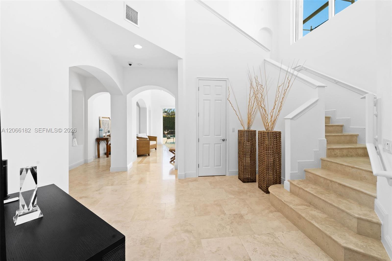 1490 Cleveland Rd, Miami Beach FL 33141 photo 4