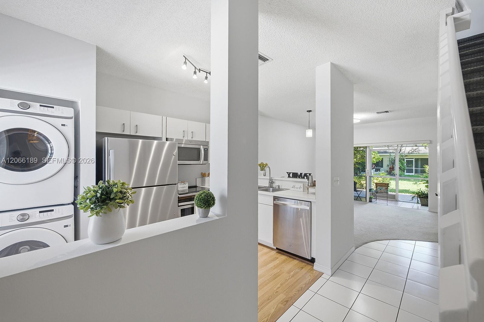 12135 SW 3rd St, Pembroke Pines FL 33025 photo 4