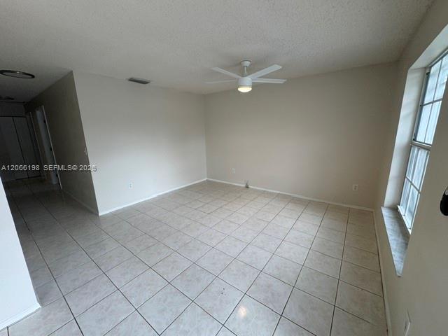 982 SW 9th Ct, Florida City FL 33034 photo 4