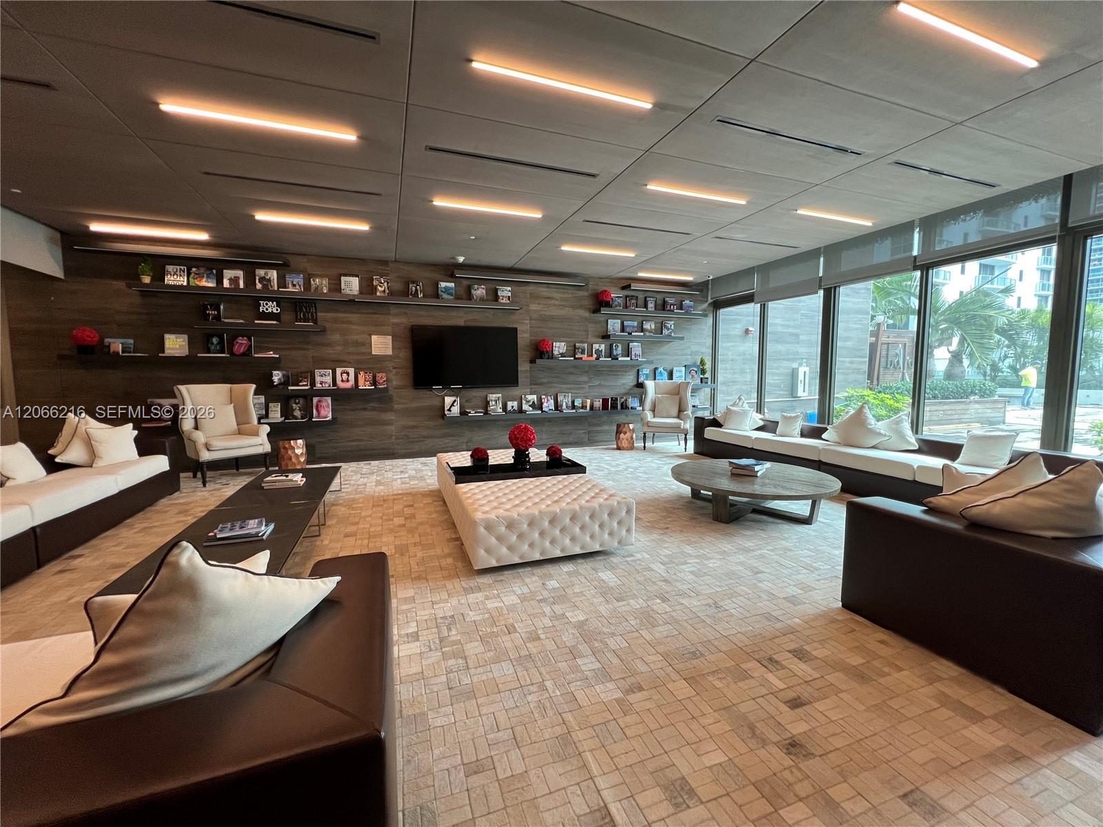 1080 Brickell Ave # 2805, Miami FL 33131 photo 4