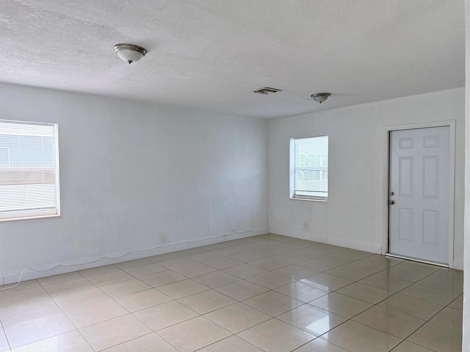 16100 NE 10th Avenue, North Miami Beach FL 33162 photo 5